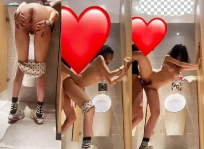 Hai đứa kéo em người yêu vào WC vụng trộm